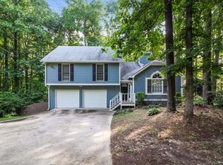 124 Corley Cir, Hiram, GA 30141