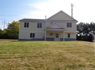 165 Old Farms Rd, Southington, CT 06489