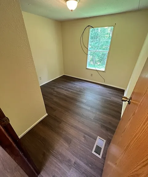 113 Deer Track Ln — Photo 10