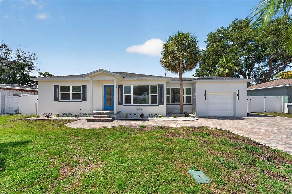 3 bed, 3.5 bath, 1779 sqft, $3,800 — Photo 2