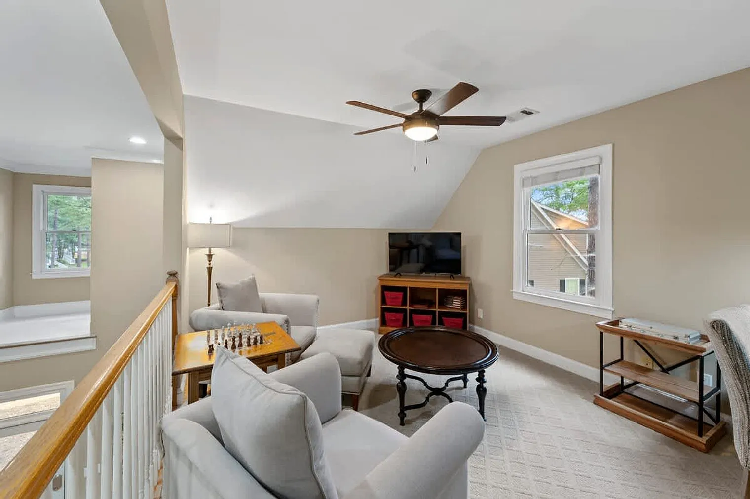 4 bed, 3.0 bath, $6,388 — Photo 3