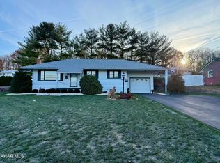 2200 Hixton Rd, Duncansville, PA 16635