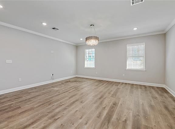 2nd image of 4118 S Derbigny St