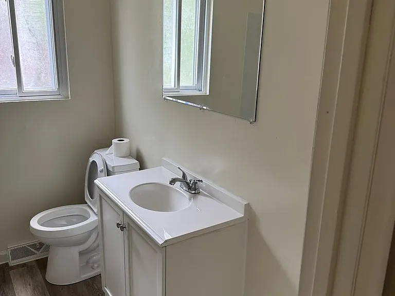 1196 Ritchie Rd — Photo 3