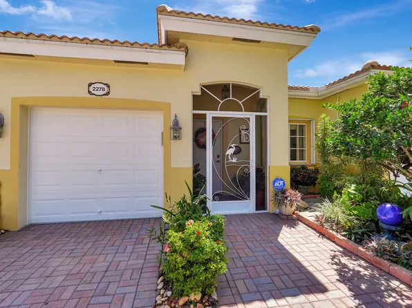 2278 Windjammer Way, West Palm Beach, FL 33411