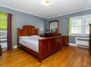 412 Fenimore Ave, Uniondale, NY 11553