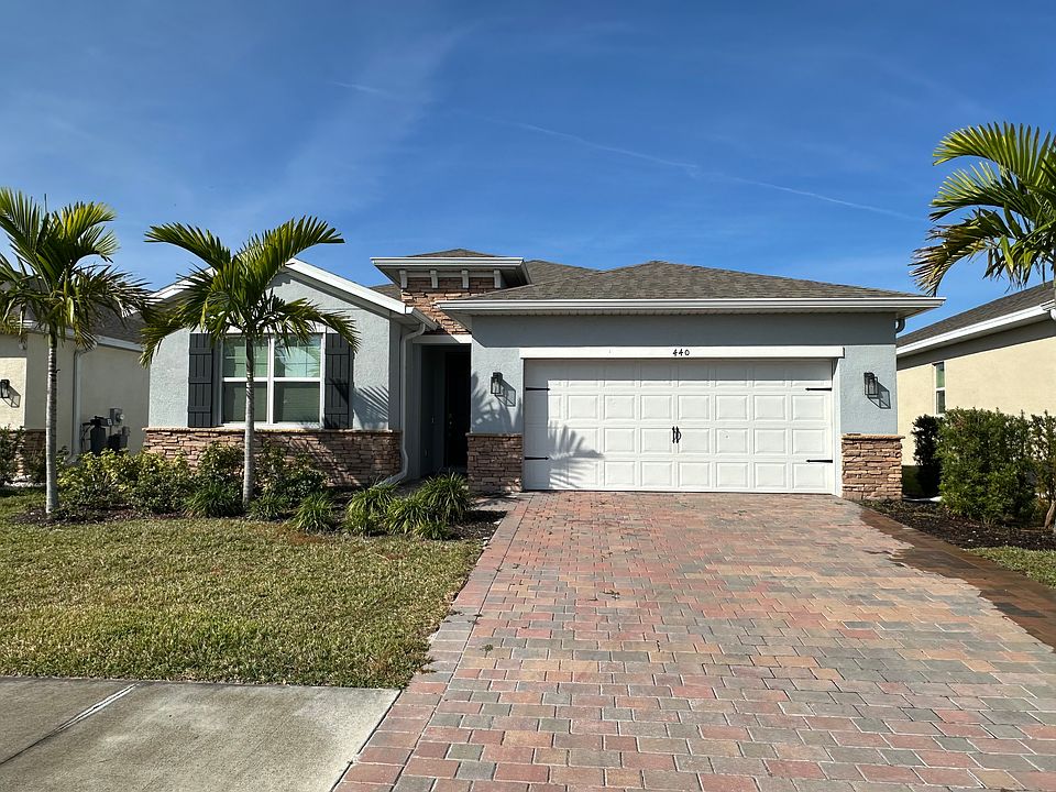 1st image of 440 Coral Reef Pl