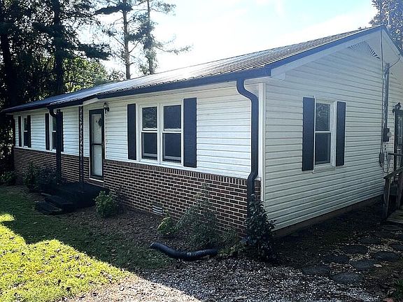 5th image of 439 Salem Rd