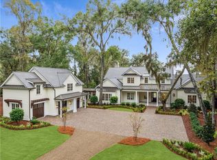 301 Saint Annies Ln, Saint Simons Island, GA 31522