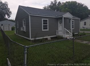 4901 Schmidt St, Fayetteville, NC 28303