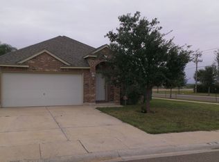631 Cuervo Dr, Laredo, TX 78045