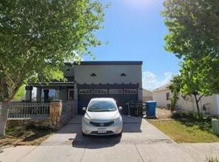 701 Villas Del Este Rd, Socorro, TX 79927