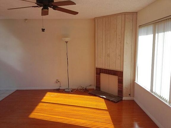 2nd image of 740 Tropicana Ct