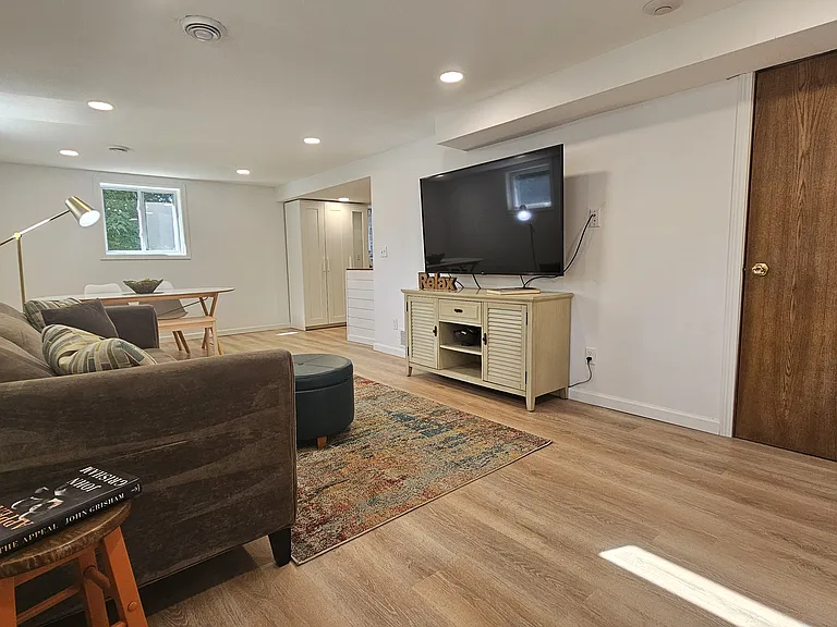 2541 12th Ave NW — Photo 18