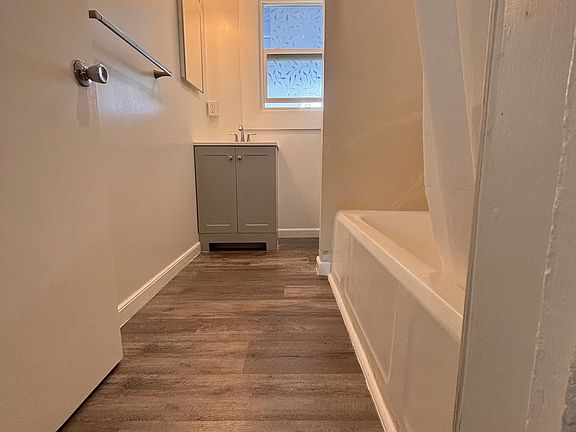 3rd image of 3285 Palolo Terrace Pl