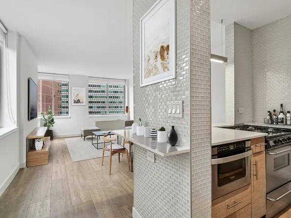 15 Cliff Street image 1 of 32