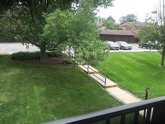 2nd image of 2212 Wharf Dr APT 2105
