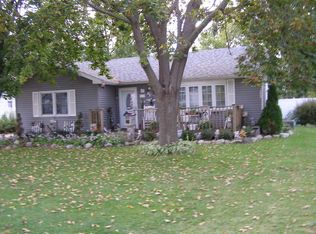 512 S 5th St, Monmouth, IL 61462