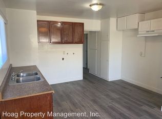 1105 E Peck St APT D, Compton, CA 90221
