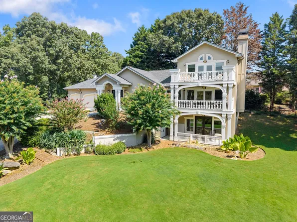 9220 Mainsail Dr, Gainesville, GA 30506