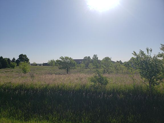 5th image of 1641 95th St