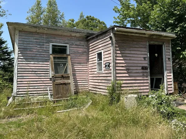 2272 French River Rd, Pictou, NS B0K 1G0