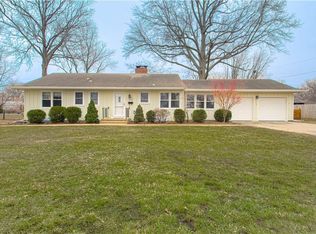 109 Glen Arbor Rd, Kansas City, MO 64114