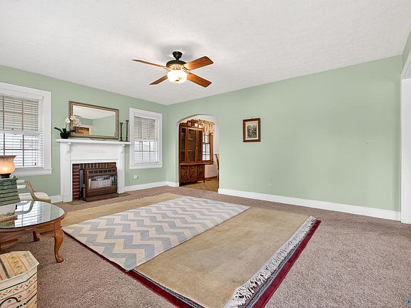 5th image of 3424 W Meighan Blvd