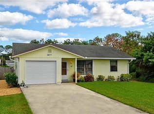 5677 SE Avalon Dr, Stuart, FL 34997