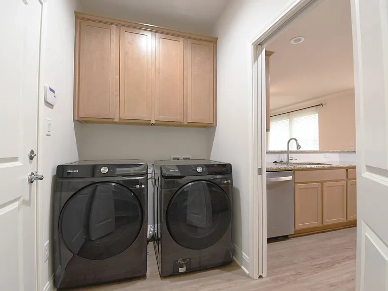 6067 Hamilton Meadows Way — Photo 34