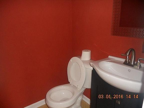 5th image of 504 Jaclyn Cir