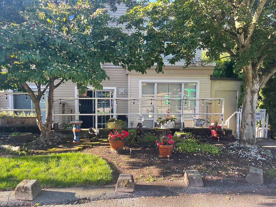 1st image of 1169 Vidal St #8