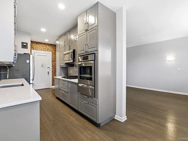 11 Alden Rd #1M — Photo 9