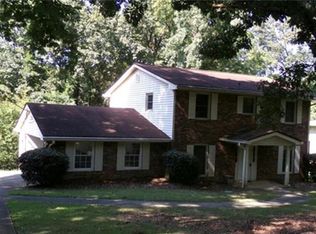 1282 La Mesa Dr, Lawrenceville, GA 30043