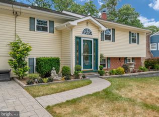 823 Lucky Rd, Severn, MD 21144