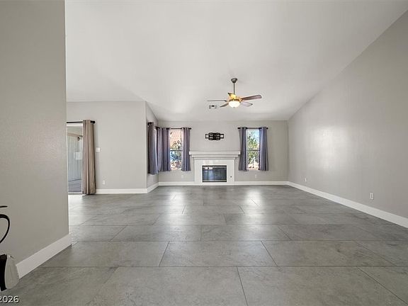 4th image of 3922 Cutting Horse Ave