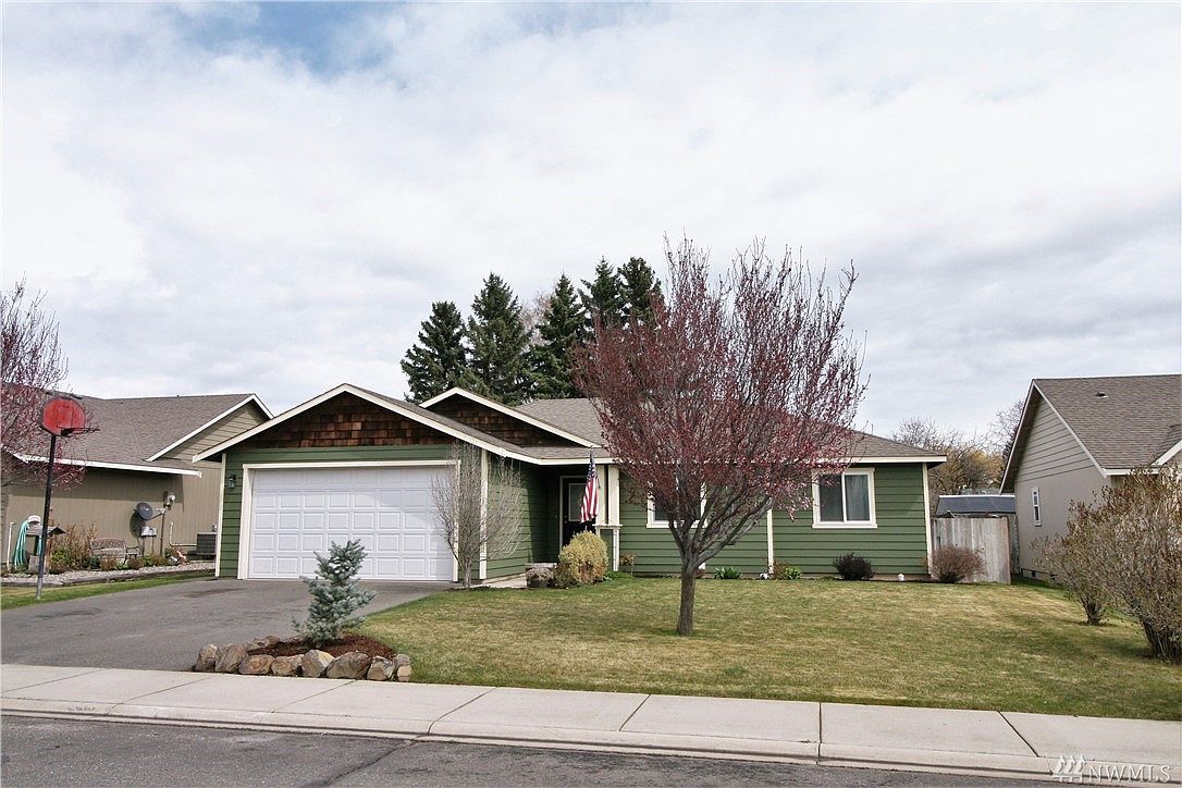 206 N Benton St, Kittitas, WA 98934 Zillow