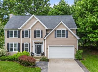 207 Highland Ave, Avon Lake, OH 44012