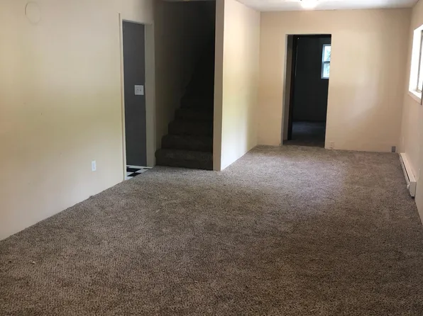 259 Rice St, Austin, IN 47102