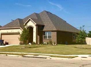 644 Teakwood Dr, Greenville, TX 75402
