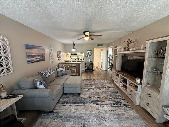 4th image of 14130 Rosemary Ln APT 3118