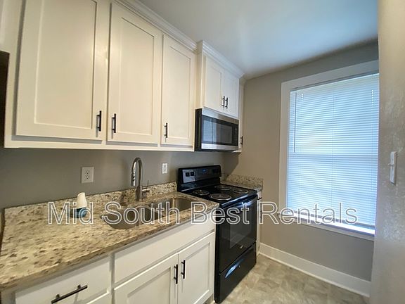 5th image of 810 Jane Dr