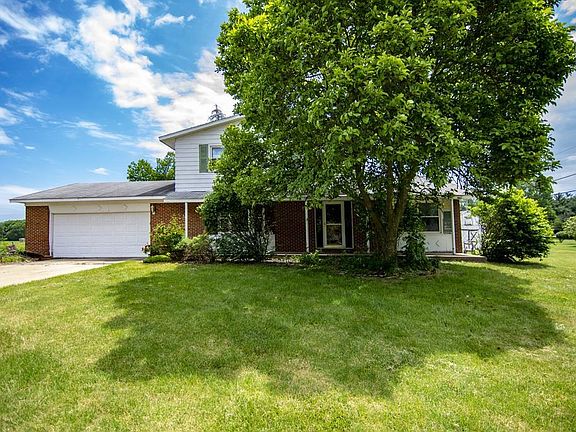 2nd image of 59020 Peppermint Dr