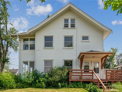1971 B Ave NE, Cedar Rapids, IA, 52402