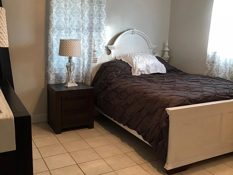 2nd Corner Bedroom