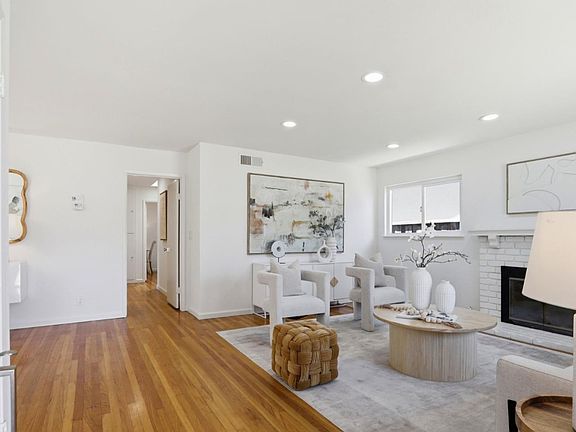 5th image of 222 Omira Dr