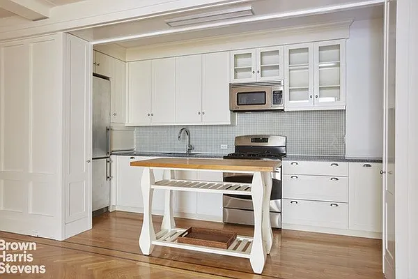 Rented by Brown Harris Stevens | media 15