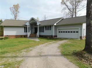 9927 Skalak St, Disputanta, VA 23842