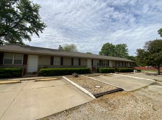 101 W Oak St #2, Westville, IL 61883