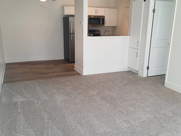 Rivera Apartments — Photo 13